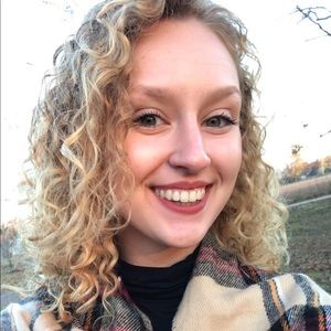 Meet your Posher, Halley